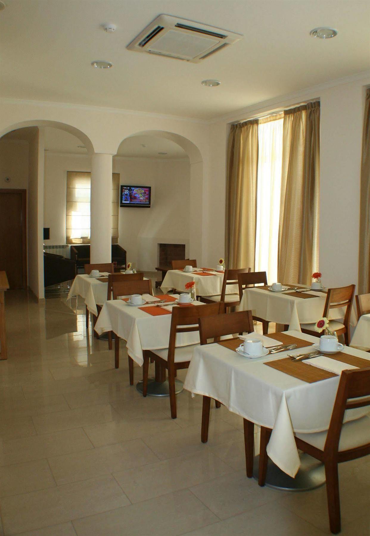 Hotel Vila Verde Castro Verde Exterior photo